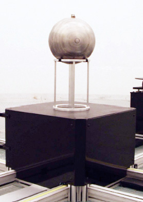 J14 N40 型中子低散射辐照器